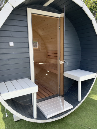 Sauna KOBA Beczka 2,5m - 1 pomieszczenie z tarasem dla 2-4 osób