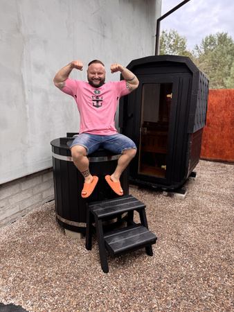 Sauna KOBA Kwadro MICRO + balia do schładzania / Strefa regeneracji SuperMario