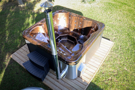 Jakuzzi MONACO 220x220 balia ogrodowa z miejscem leżącym