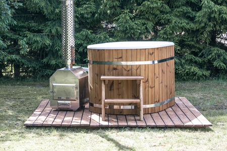 Balia ogrodowa akrylowa OFURO 2 osobowa piec na drewno zewnętrznym
