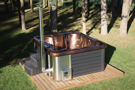 Jakuzzi MONACO 220x220 balia ogrodowa z miejscem leżącym