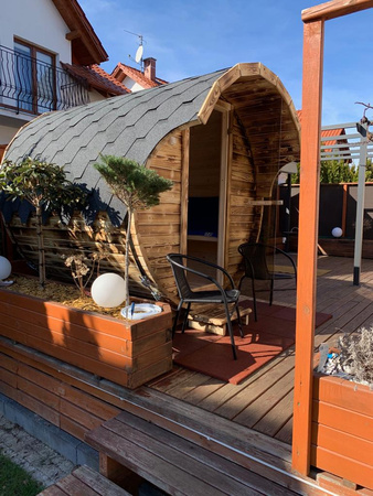 Sauna KOBA Beczka 2,5m - 1 pomieszczenie z tarasem dla 2-4 osób
